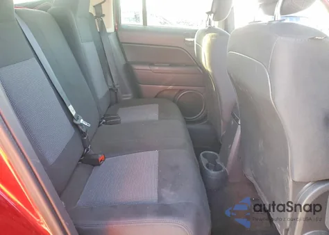 2014 Jeep Patriot Latitude z USA, uszkodzony, nr VIN 1C4NJRFBXED501476